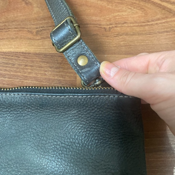 90s slouchy leather bag - Picture 8 of 9